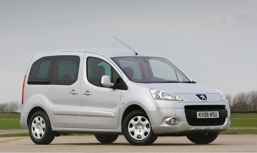  Peugeot Partner Tepee 2008 года  (фото 17 из 20)